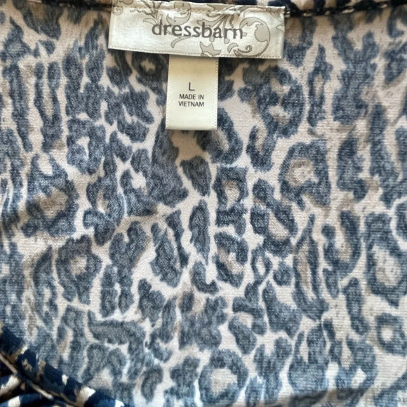 Dress Barn Leopard Animal Print 3/4 Sleeve Stretchy Blouse Women’s Large - Picture 6 of 12